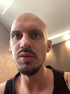 AssHunter4k on StripChat 