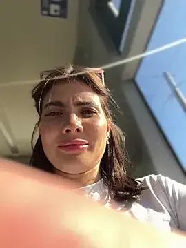 Assole — show boobs