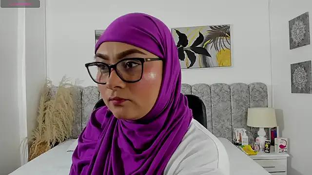 azaharaaa_ on StripChat