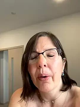 B_Bonya_m on StripChat 