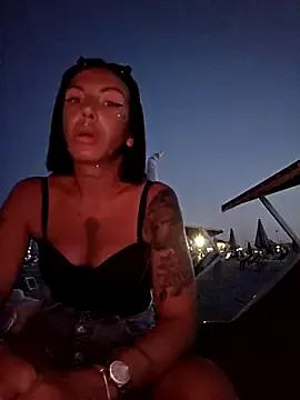 Baby_Panther on StripChat 