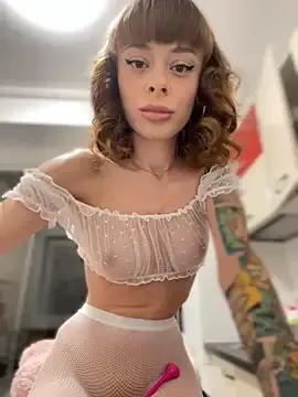 BabyBee_ — keep this kitty wet