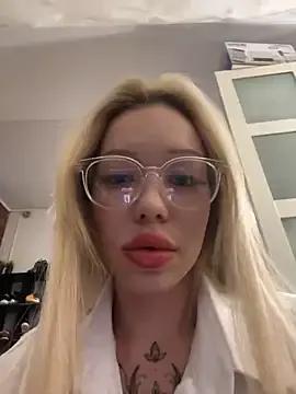 babydolll on StripChat