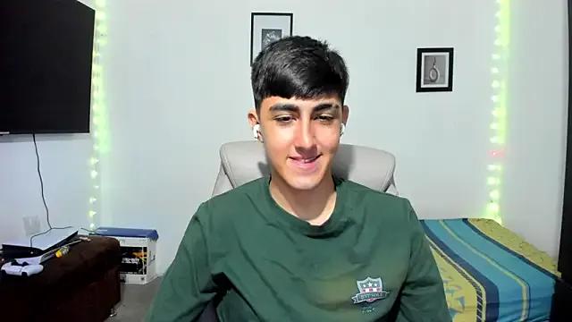 babymaik on StripChat