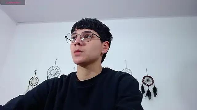 bad_giirl_ on StripChat