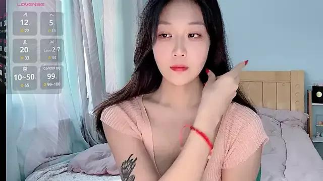 baeasian-MIMI-36C on StripChat 
