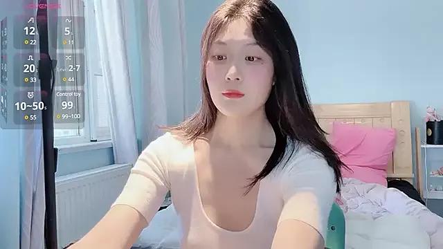 baeasian-MIMI-36C on StripChat 