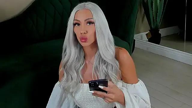 Bailey_Rush on StripChat