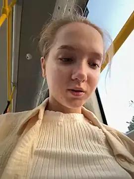 bambi_lu on StripChat 