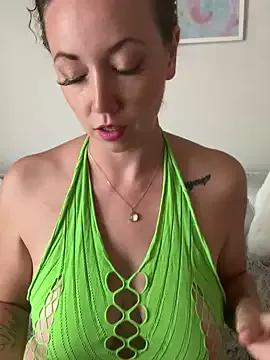 BarbieKarly's avatar