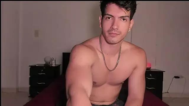 bbbeachboy on StripChat 