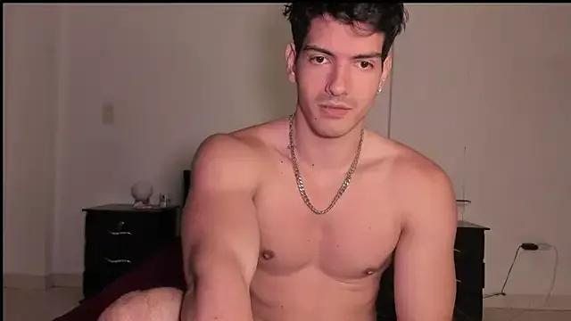 bbbeachboy on StripChat 