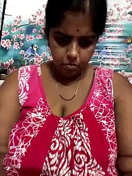 Beauty-queen on StripChat