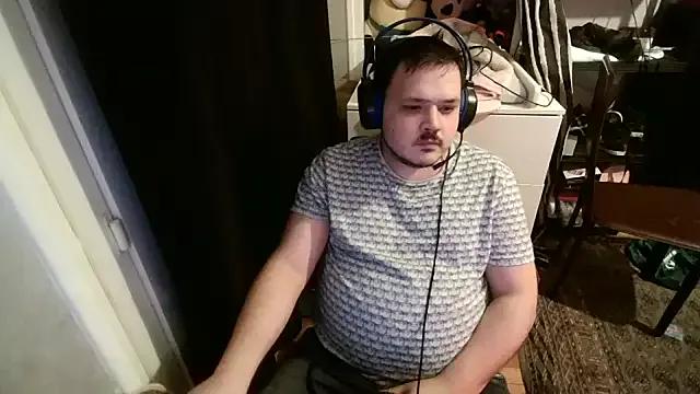 Bebemickey75 on StripChat 