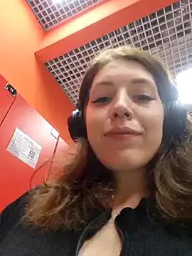 Bella_Gloria on StripChat 