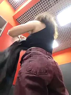 Bella_Gloria — Last tipper control lovence  pussy 5 min