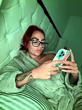 BELLABLACKXUK on StripChat 