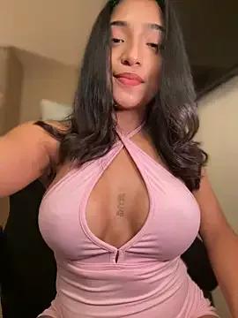 Bellafr on StripChat 