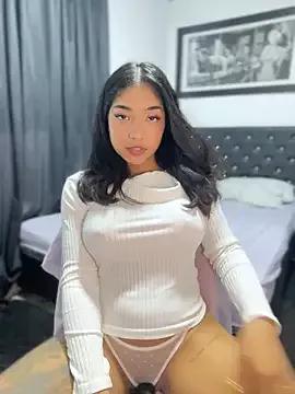 Bellafr on StripChat 