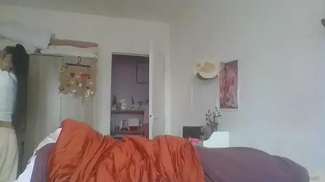 BELLAMORGANE1 on StripChat 
