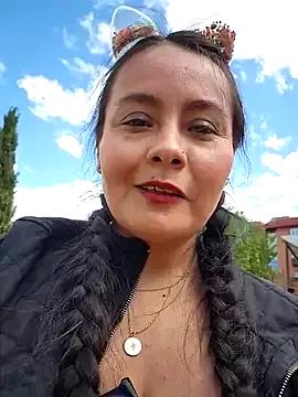 bellapaty on StripChat 