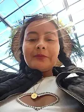 bellapaty on StripChat 