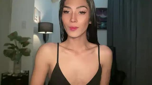 Belle_Sinclair on StripChat 