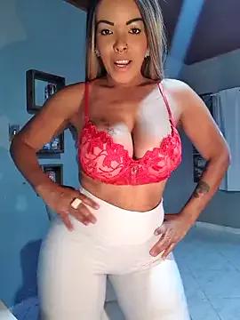 Belleluise on StripChat 