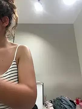 BelleSkye on StripChat 