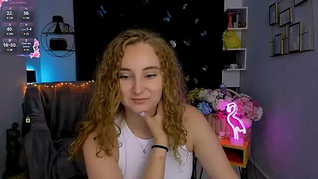 belly_bey on StripChat 