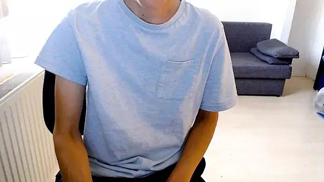BerillyMoon on StripChat