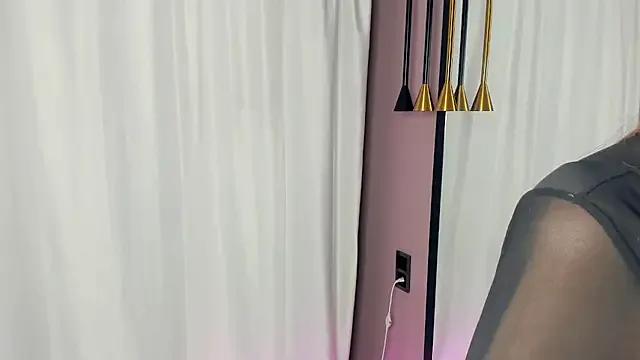 BerryTeen on StripChat