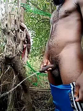 bigblackbangerkay on StripChat 