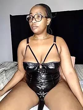 BigBootySimbax on StripChat 
