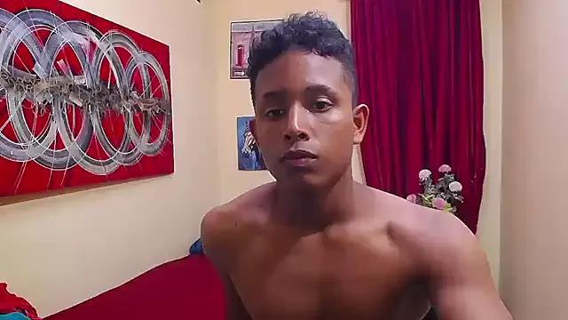 bigcock_maxx on StripChat