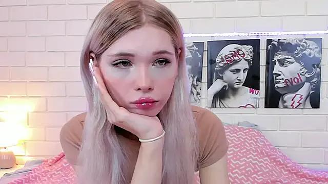 Blondy_Fina on StripChat