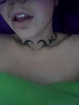 Blulilla69 on StripChat 