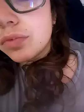 Blulilla69 on StripChat 