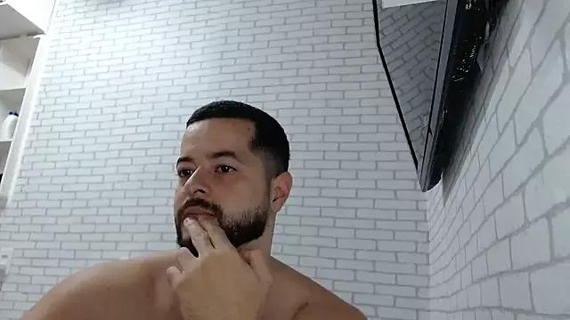 BombeiroHotx on StripChat 