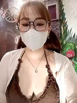 Bonnie-2k on StripChat 