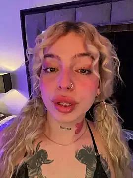 Bonnie_vega on StripChat 
