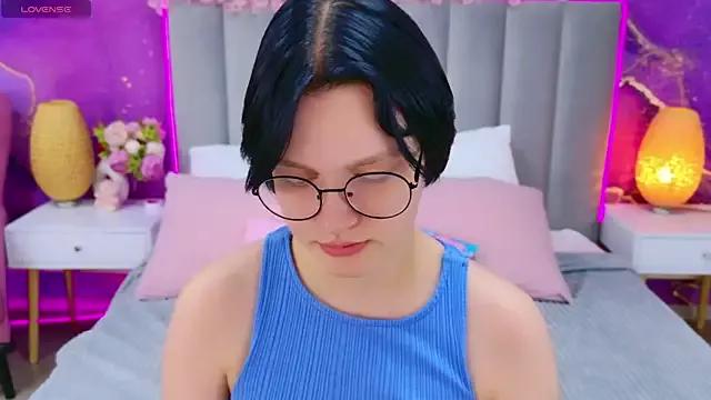 BonnieBill1 on StripChat 