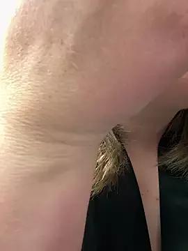 BootyLola on StripChat 
