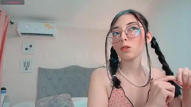 brooklove_doll on StripChat 