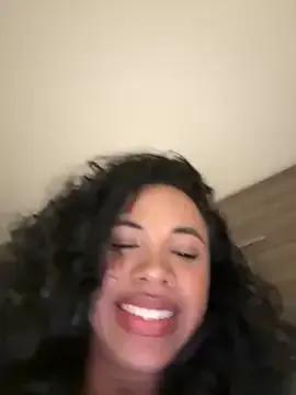 Brunettexio — Show boobs