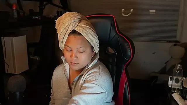 Bubbleliyah on StripChat 
