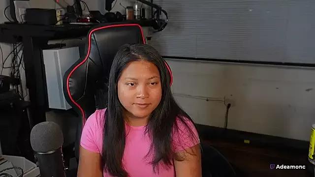 Bubbleliyah on StripChat 