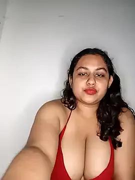 bumblebeegirl on StripChat 