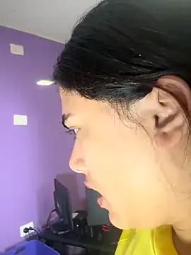 Bunnys_bells_xxx — Freechat on StripChat