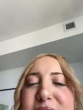BunnyWilde on StripChat 